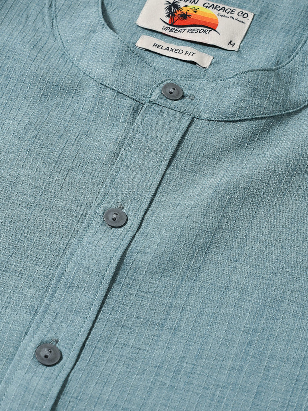 Men's Green Relaxed Fit Textured Casual Shirt - Image 5