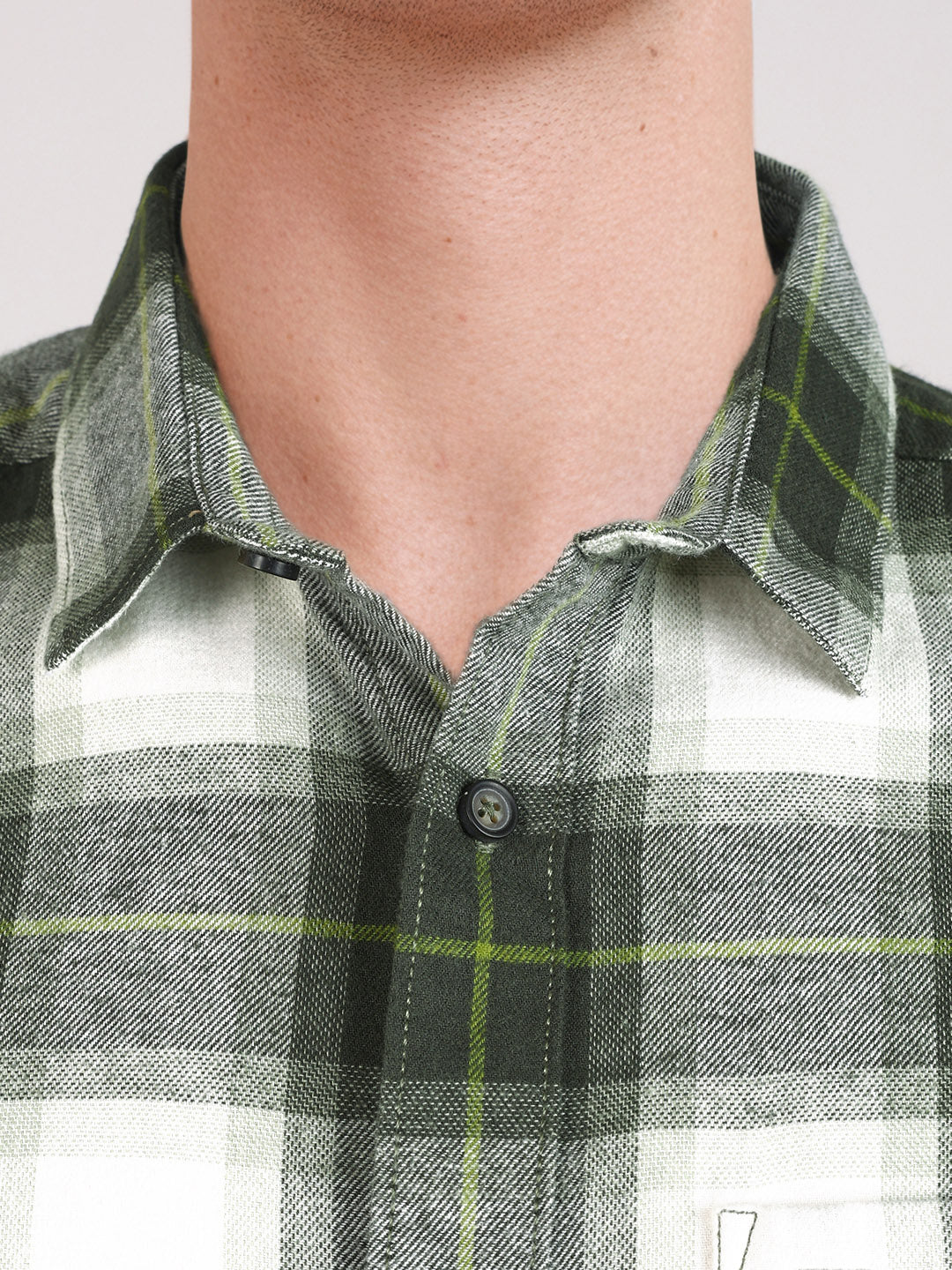 Men's Green Slim Fit Checkered Casual Shirt - Image 3