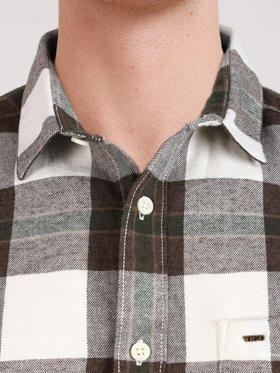 Men's Green Slim Fit Checkered Casual Shirt - Image 3