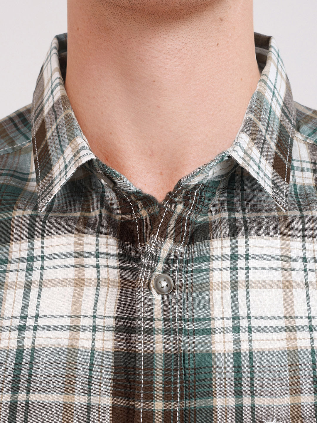 Men's Green Slim Fit Checkered Casual Shirt - Image 3