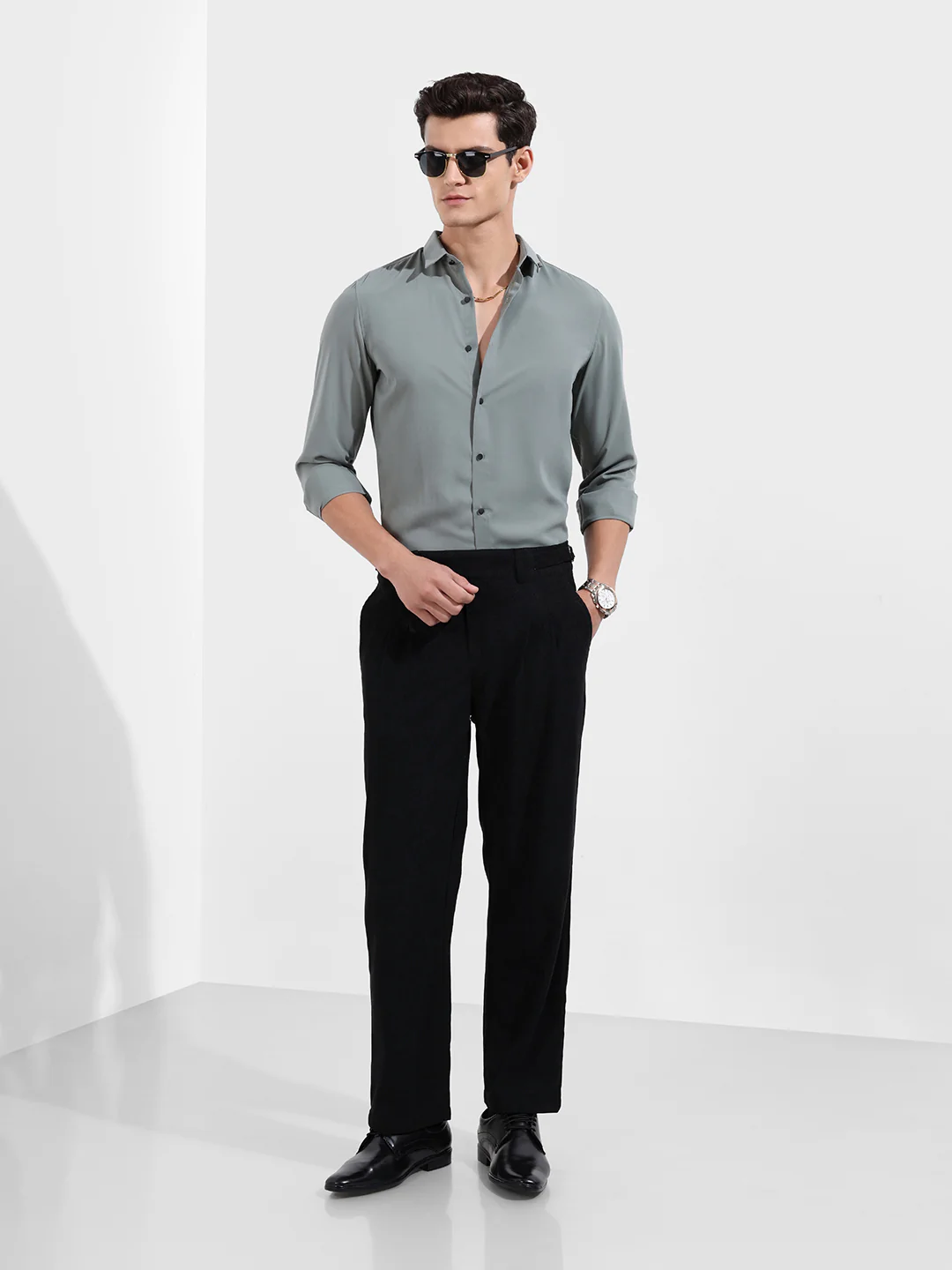 Men's Green Slim Fit Party Wear Solid Shirt - Image 2