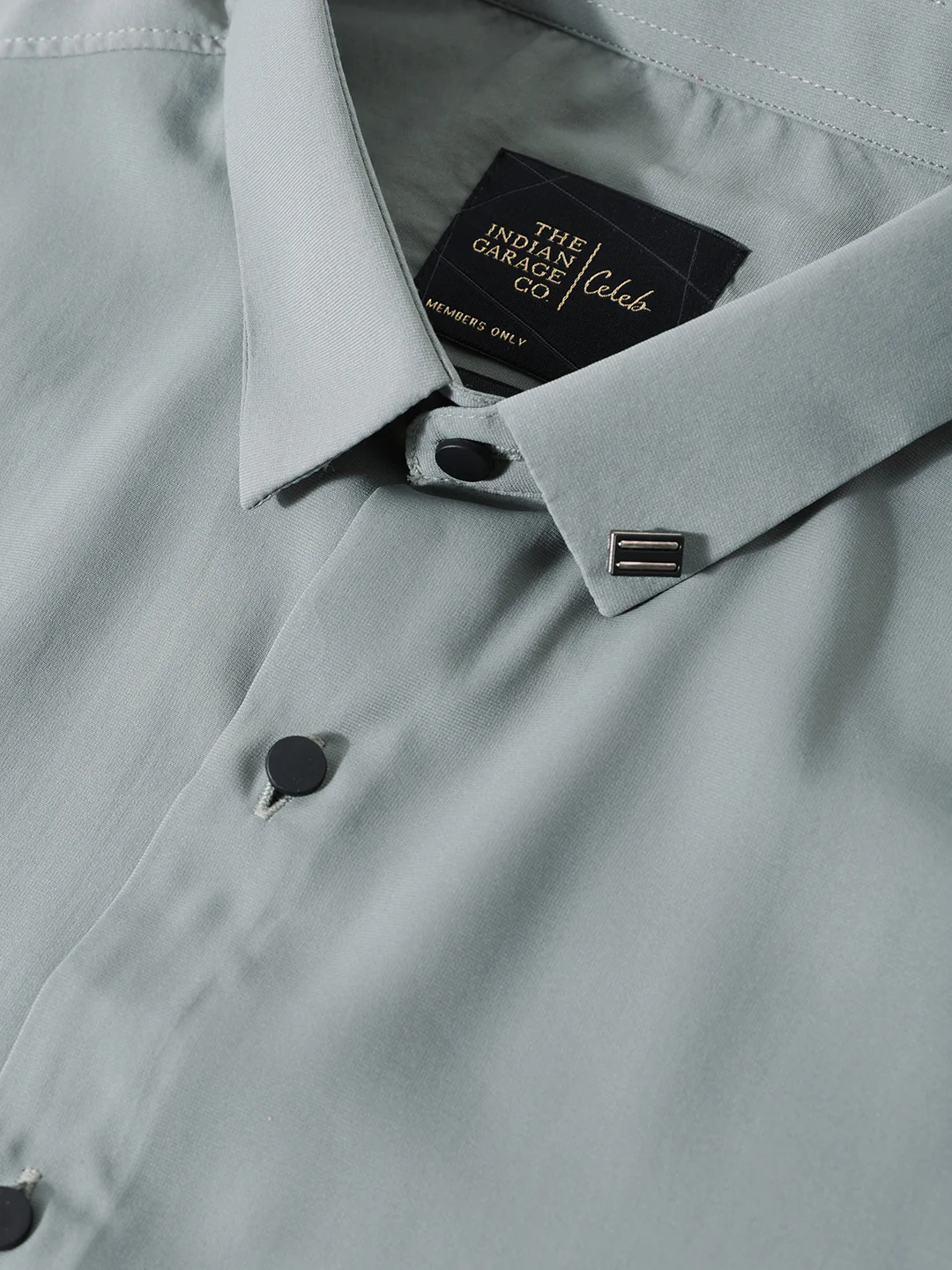 Men's Green Slim Fit Party Wear Solid Shirt - Image 3