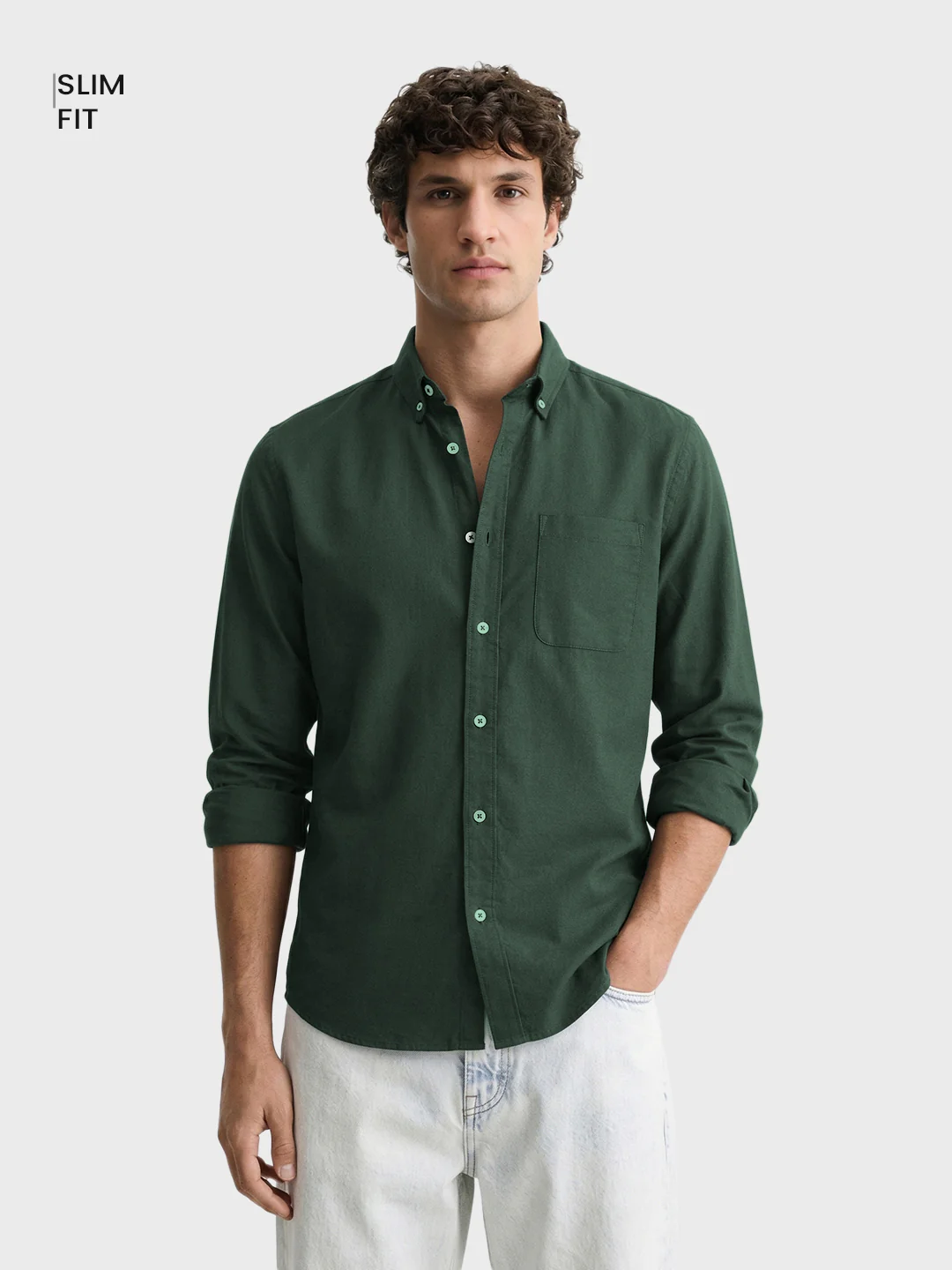 Men's Green Slim Fit Solid Casual Shirt - Image 2