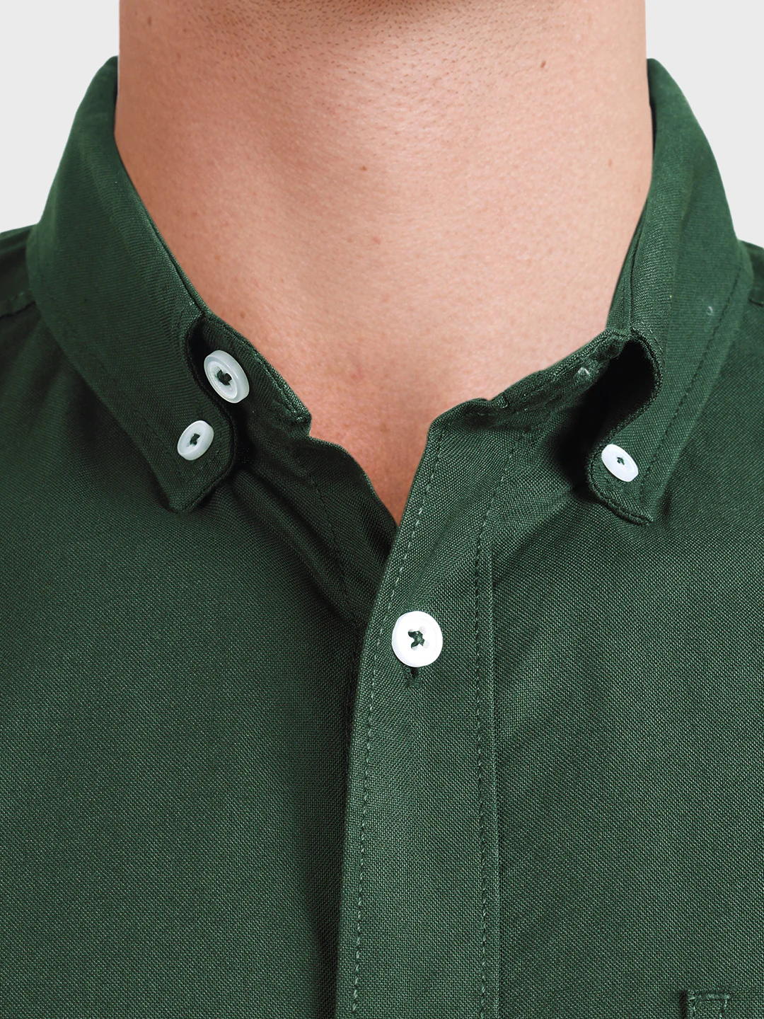Men's Green Slim Fit Solid Casual Shirt - Image 3