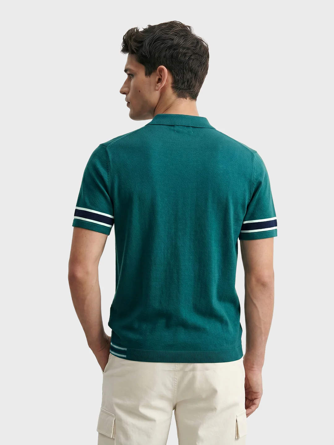 Men's Green Slim Fit Solid Casual T-Shirt - Image 5