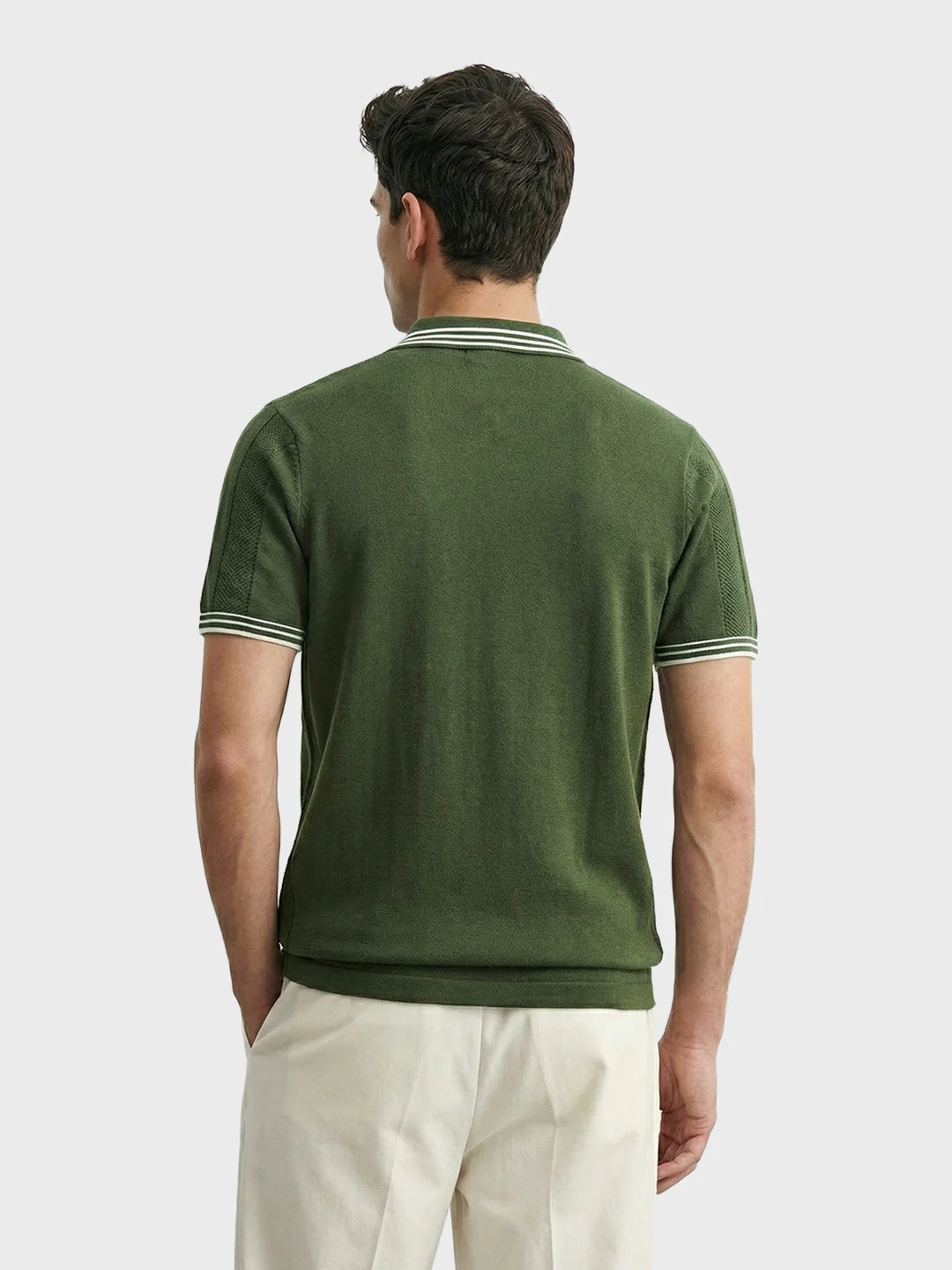 Men's Green Slim Fit Solid Casual T-Shirt - Image 5