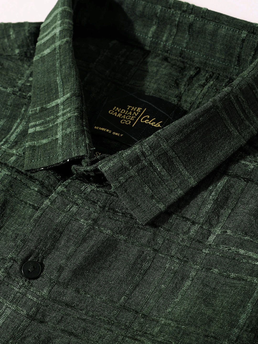 Men's Green Slim Fit Textured Party Wear Shirt - Image 3