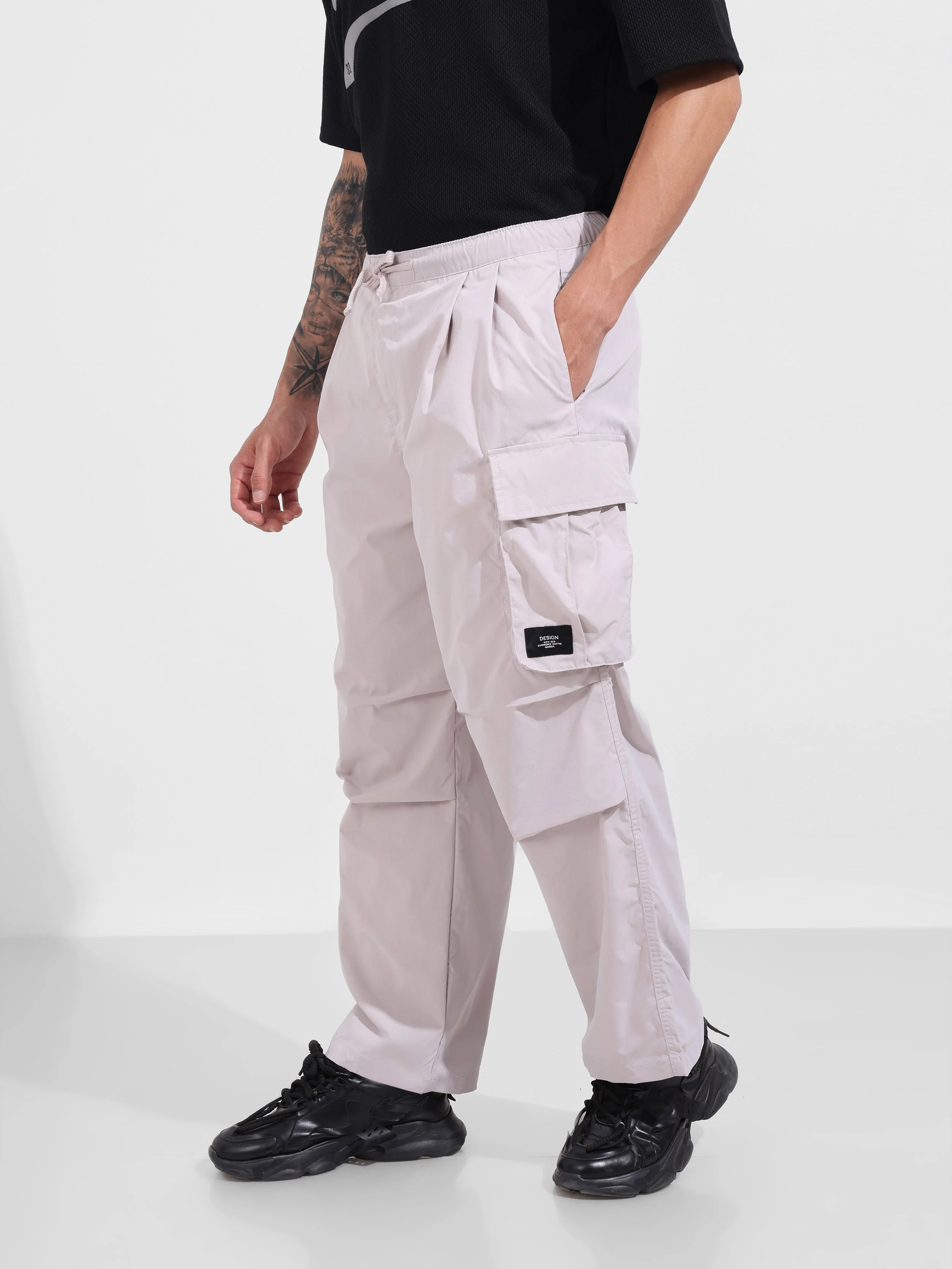 Men's Grey Baggy Fit Textured Utility Joggers - Image 3