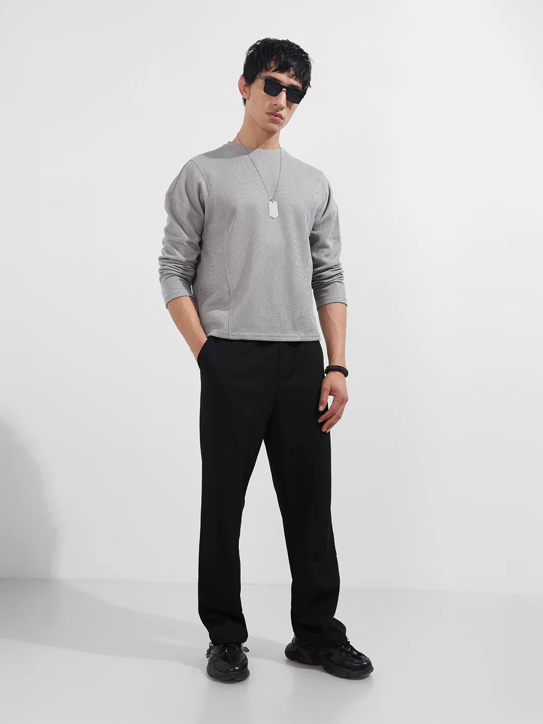 Men's Grey Boxy Fit Textured Casual T-Shirt - Image 2