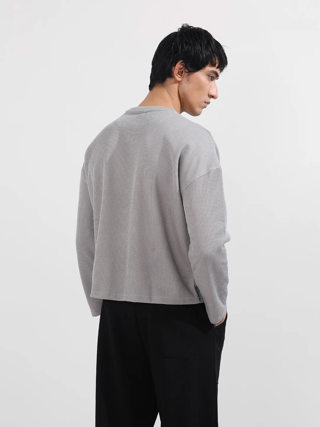Men's Grey Boxy Fit Textured Casual T-Shirt - Image 5