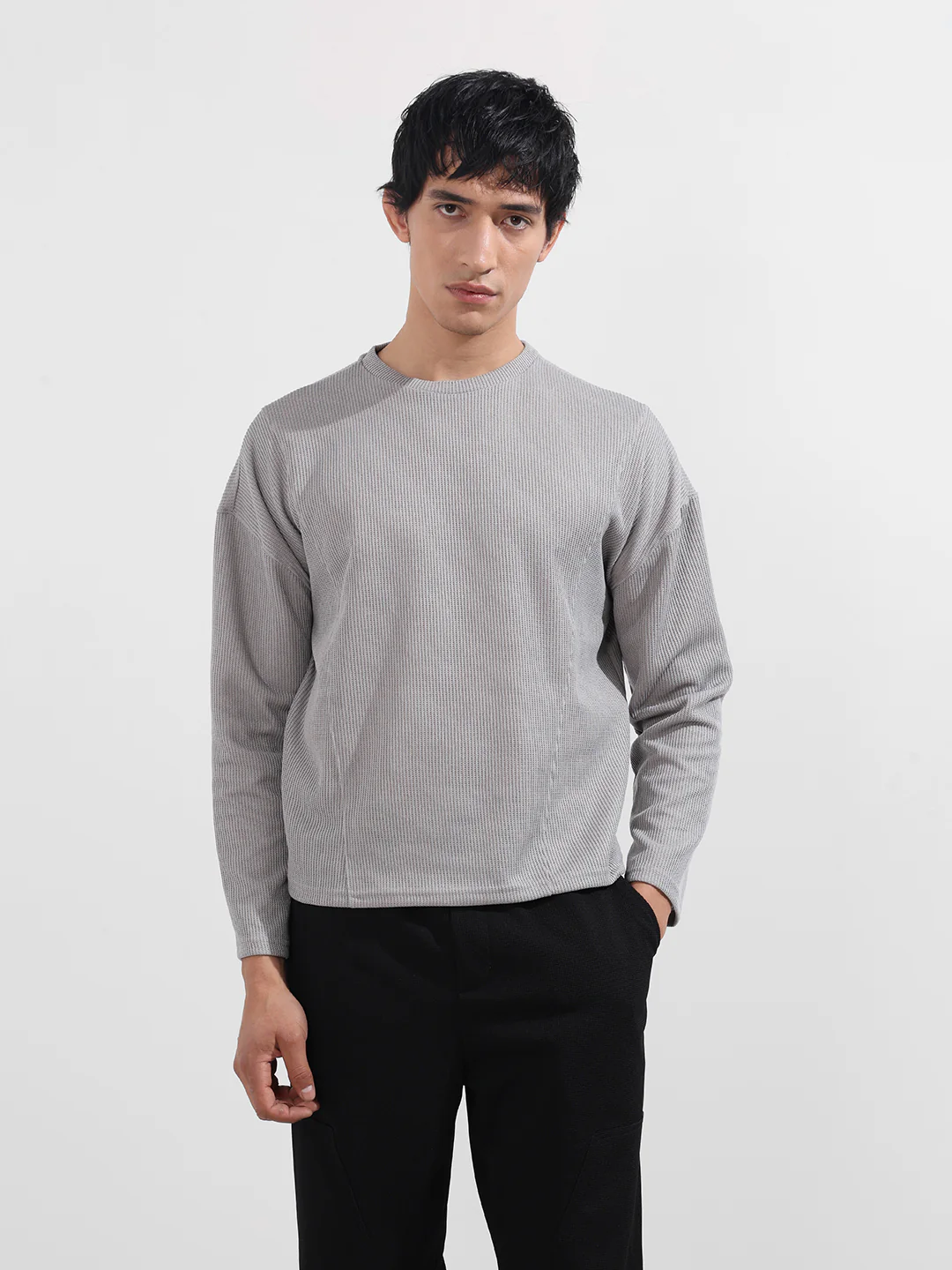 Men's Grey Boxy Fit Textured Casual T-Shirt - Image 6