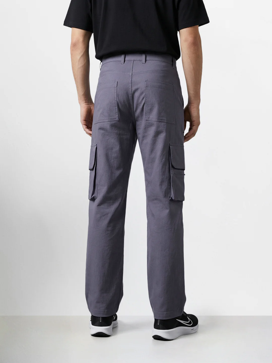 Men's Grey Loose Fit Solid Utility Cargo - Image 4
