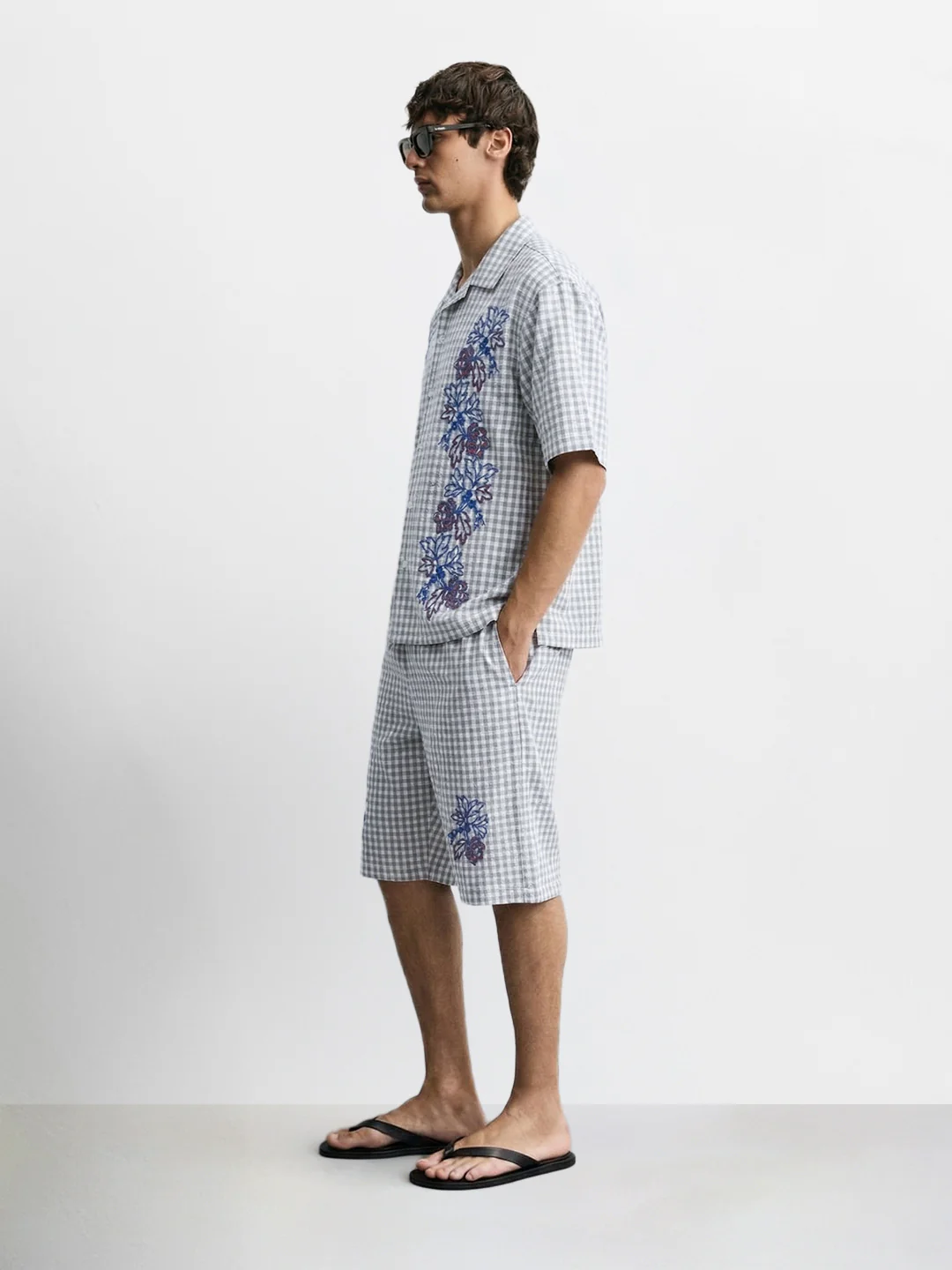 Men's Grey Oversized Fit Embroidered Resort Wear Coordinates - Image 3