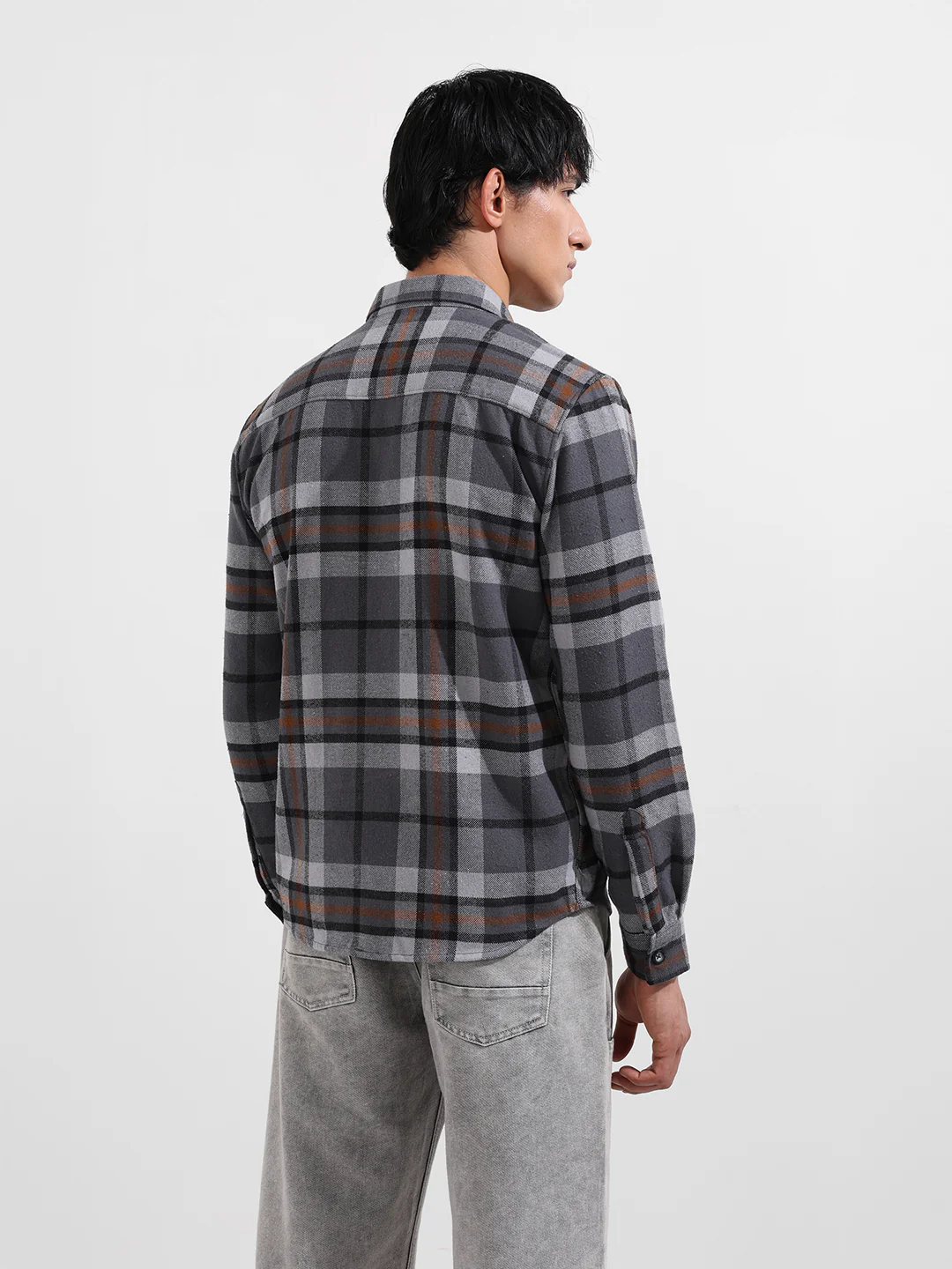 Men's Grey Regular Fit Checkered Casual Shirt - Image 7