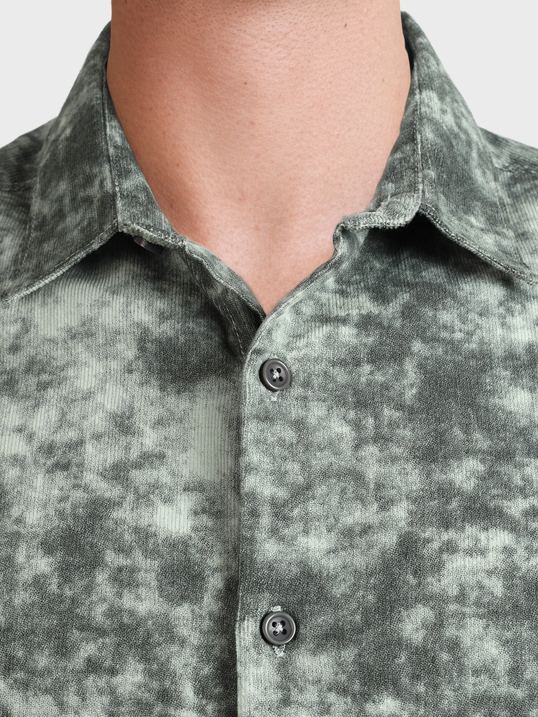 Men's Green Regular Fit Printed Casual Shirt - Image 3