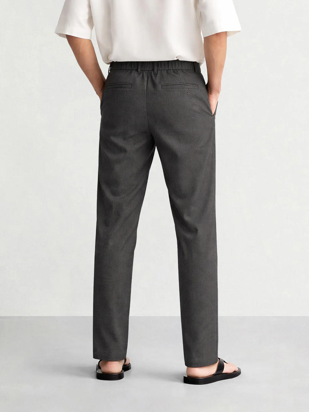 Men's Grey Regular Fit Solid Casual Trousers - Image 2