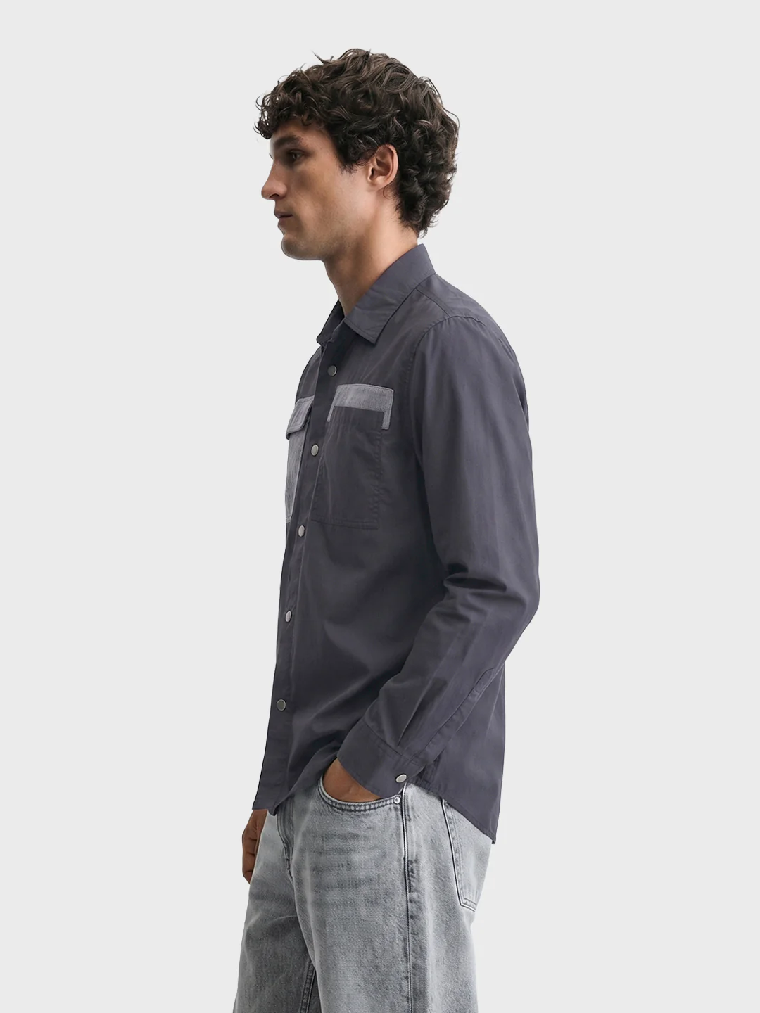 Men's Grey Regular Fit Solid Utility Shirt - Image 3