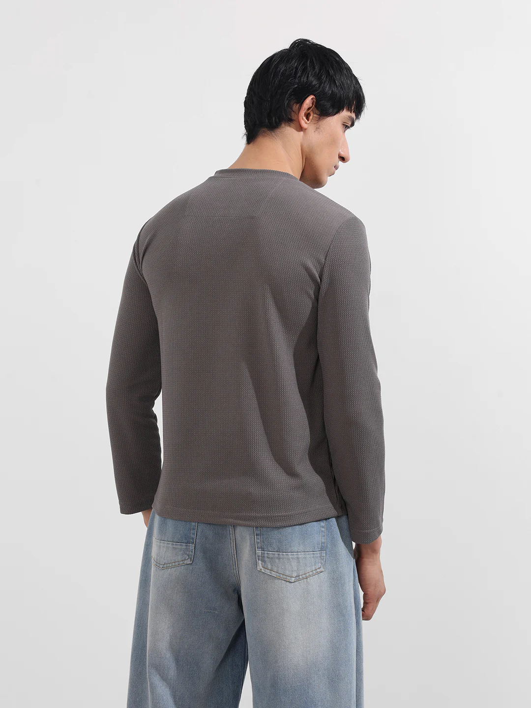 Men's Grey Regular Fit Textured Casual T-Shirt - Image 6