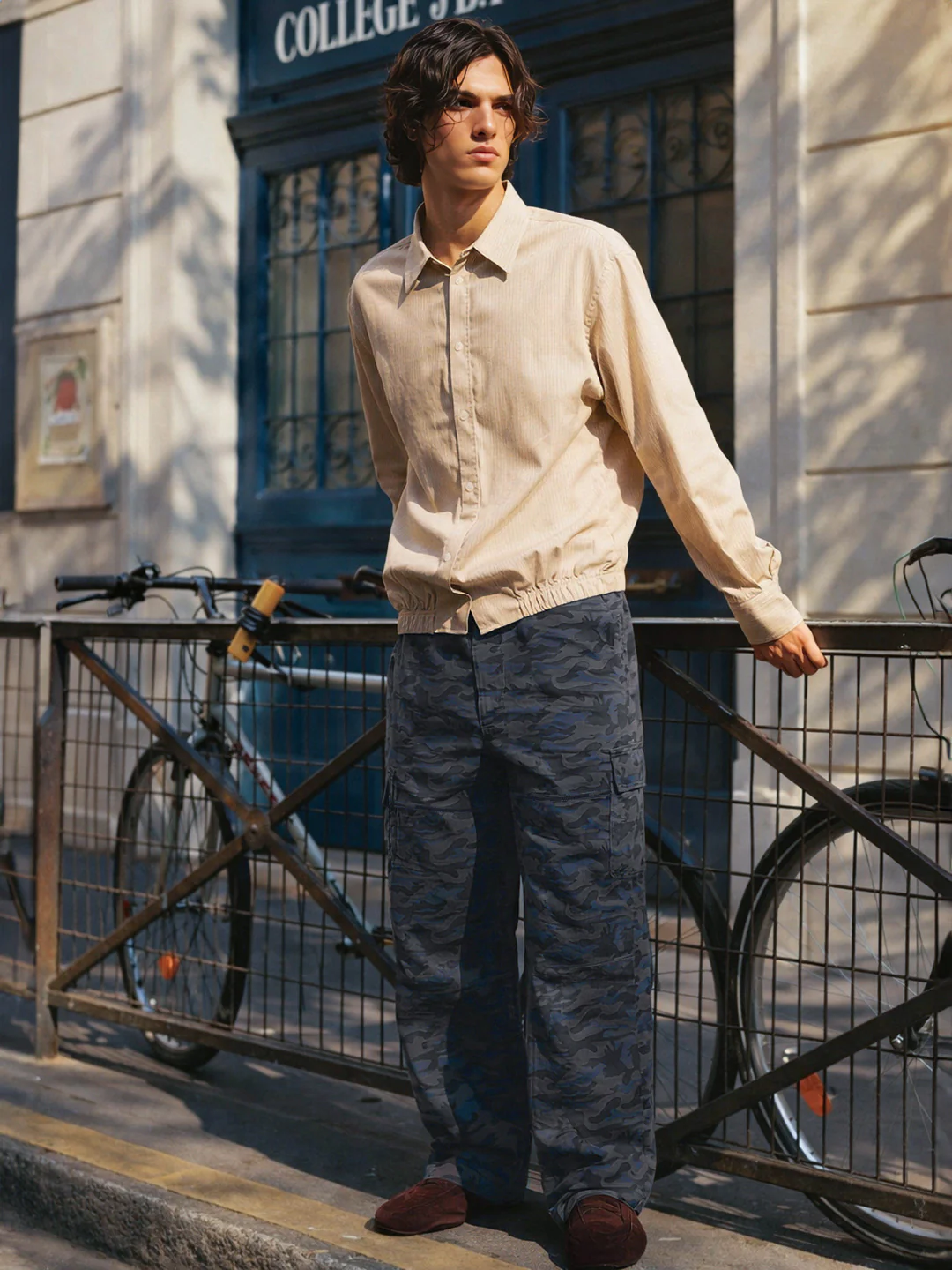 Men's Grey Relaxed Fit Color Blocked Utility Cargo - Image 3
