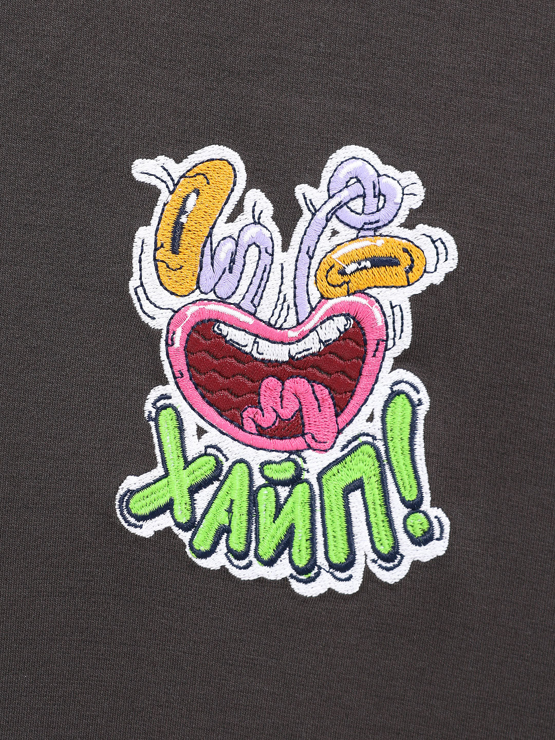 Men's Grey Relaxed Fit Embroided 240 GSM Graphic  T-Shirt - Image 8