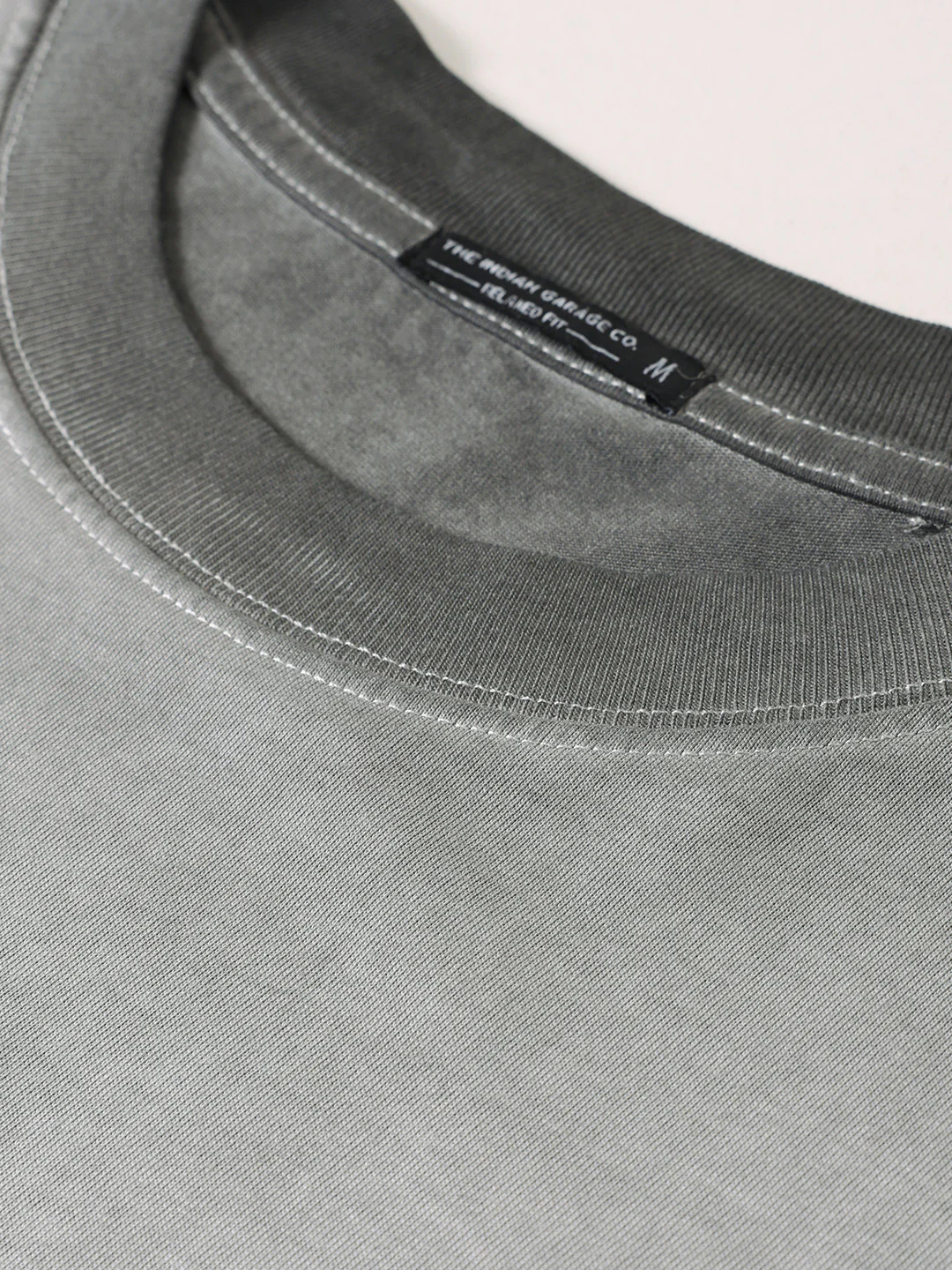 Men's Grey Relaxed Fit Graphic Printed 240 GSM Street Wear T-Shirt - Image 4