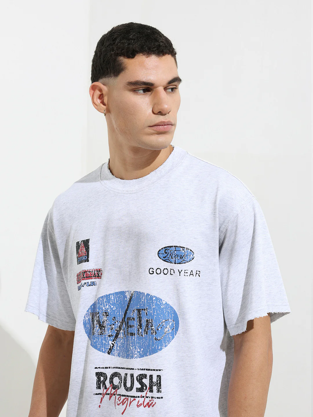 Men's Grey Relaxed Fit Graphic Printed 240 GSM Street Wear T-Shirt - Image 7