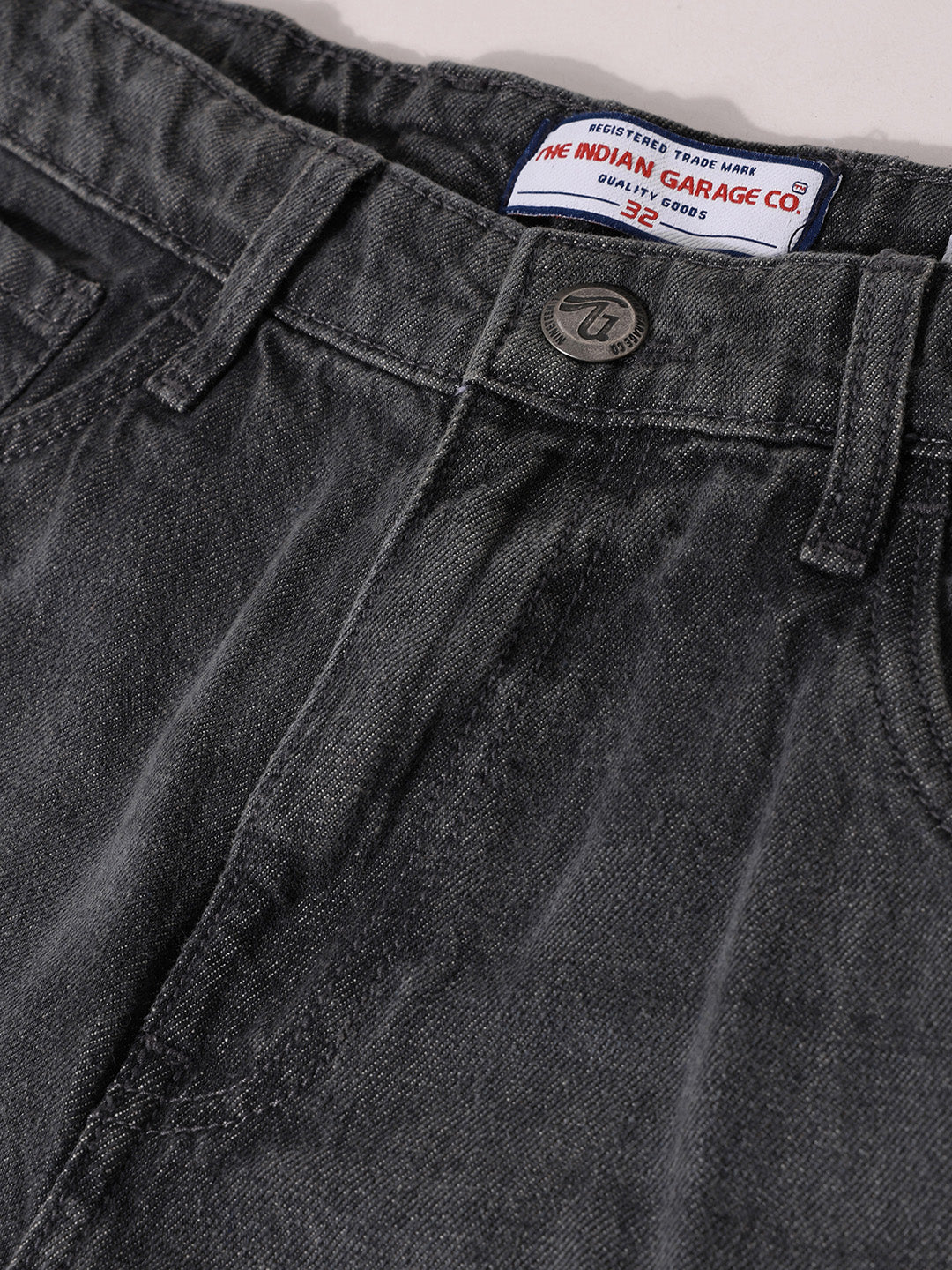 Men's Grey Relaxed Fit Solid Casual Jeans - Image 6