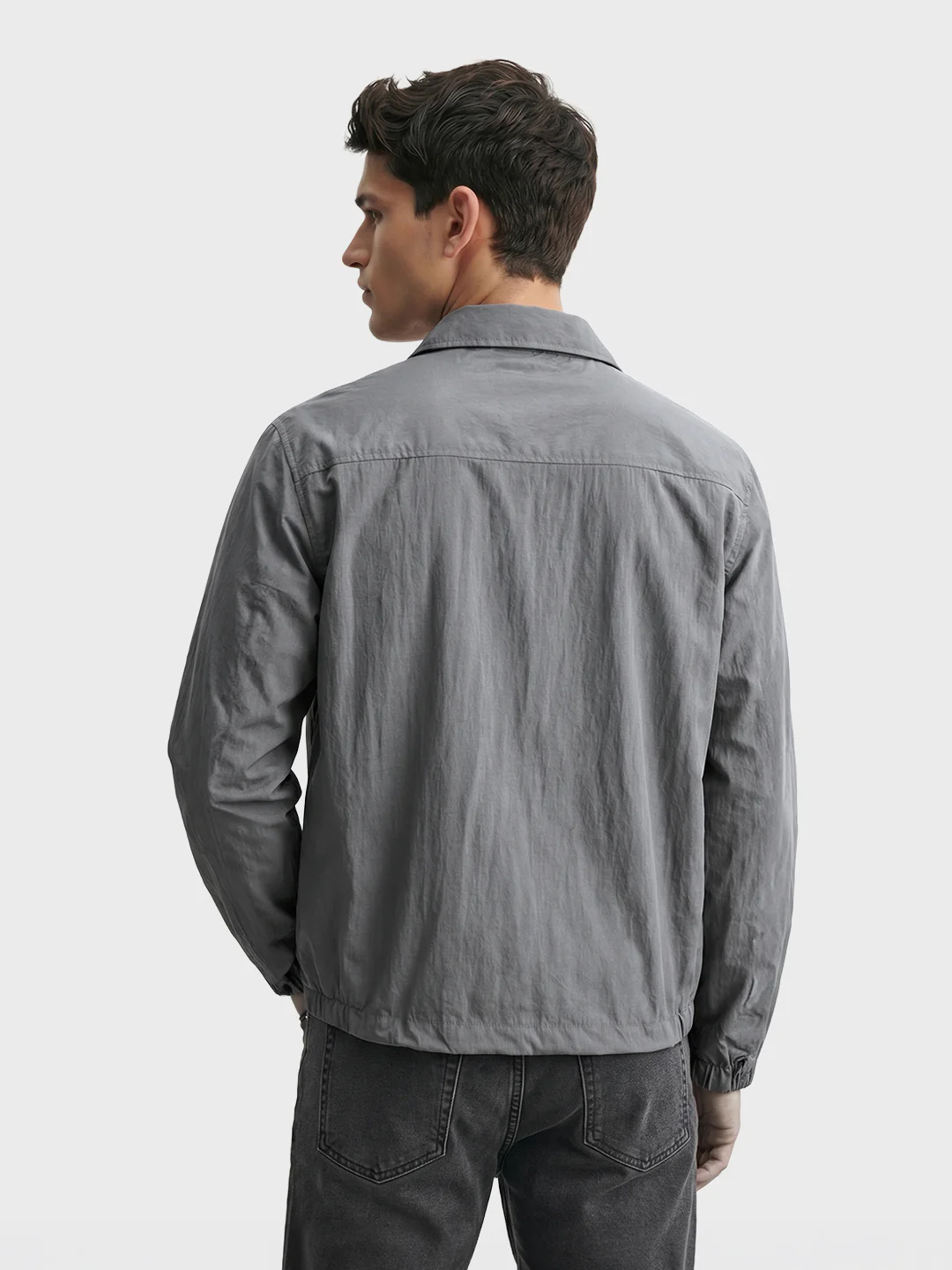Men's Grey Relaxed Fit Solid Casual Shirt - Image 4
