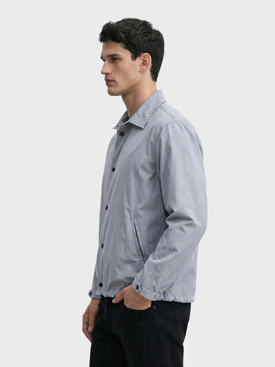 Men's Grey Relaxed Fit Solid Casual Shirt - Image 3