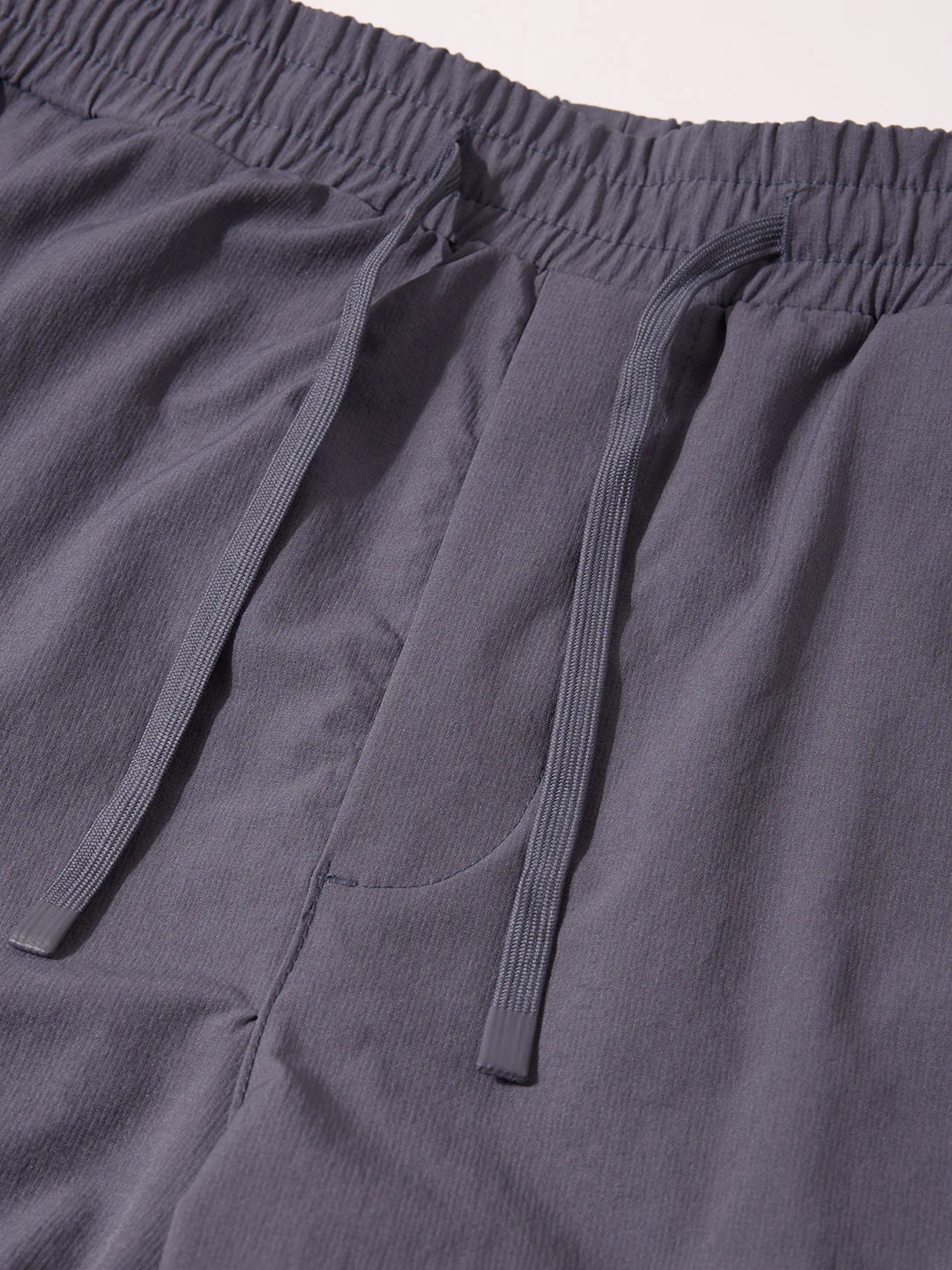Men's Grey Relaxed Fit Solid Utility Cargo - Image 6