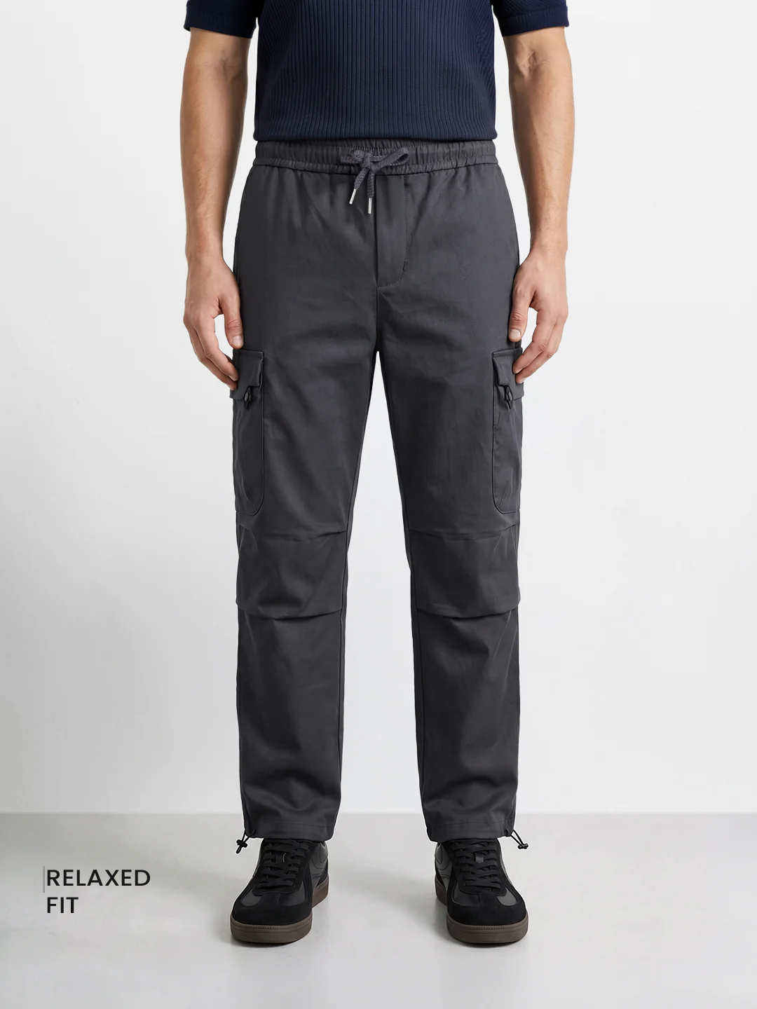 Men's Grey Relaxed Fit Solid Utility Cargo - Image 2