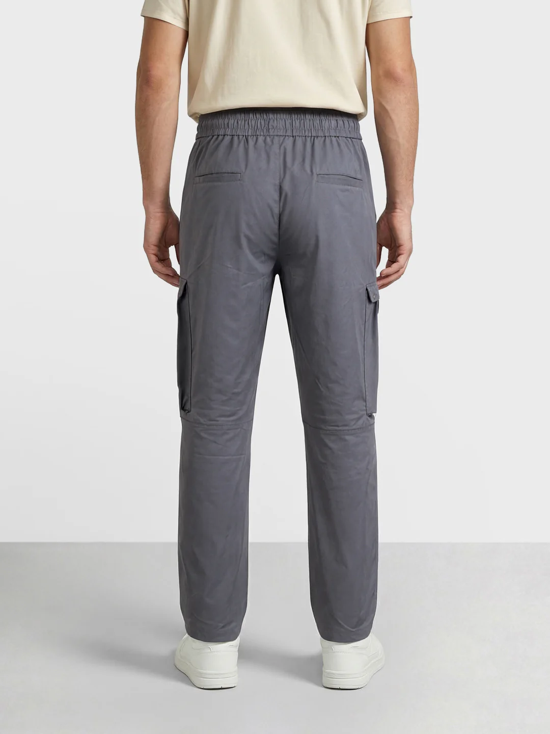 Men's Grey Relaxed Fit Solid Utility Cargo - Image 4