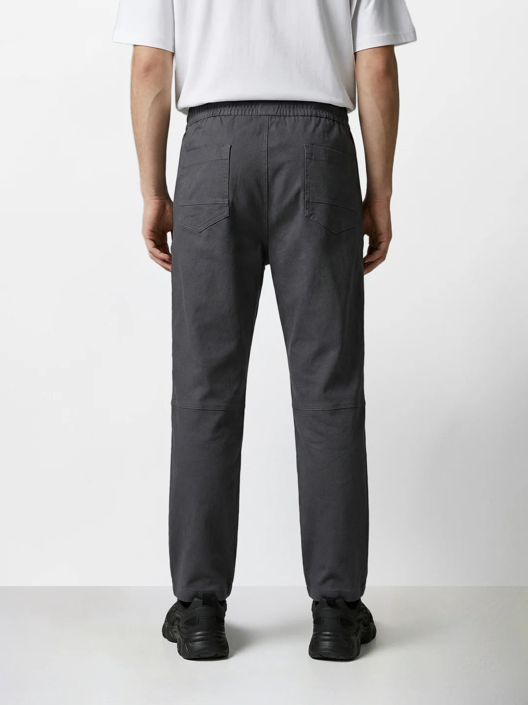 Men's Grey Relaxed Fit Solid Utility Joggers - Image 4