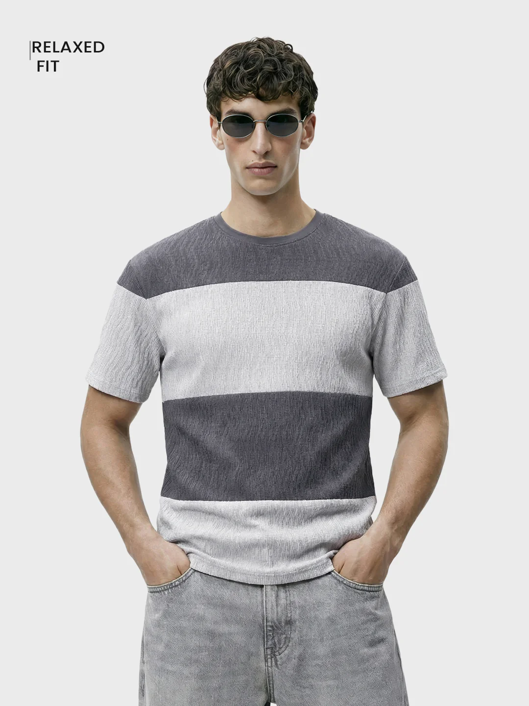 Men's Grey Relaxed Fit Textured Casual T-Shirts - Image 2