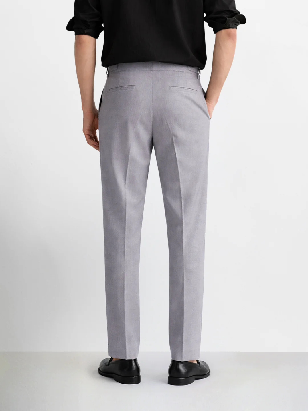 Men's Grey Relaxed Fit Utility Solid Trousers - Image 2