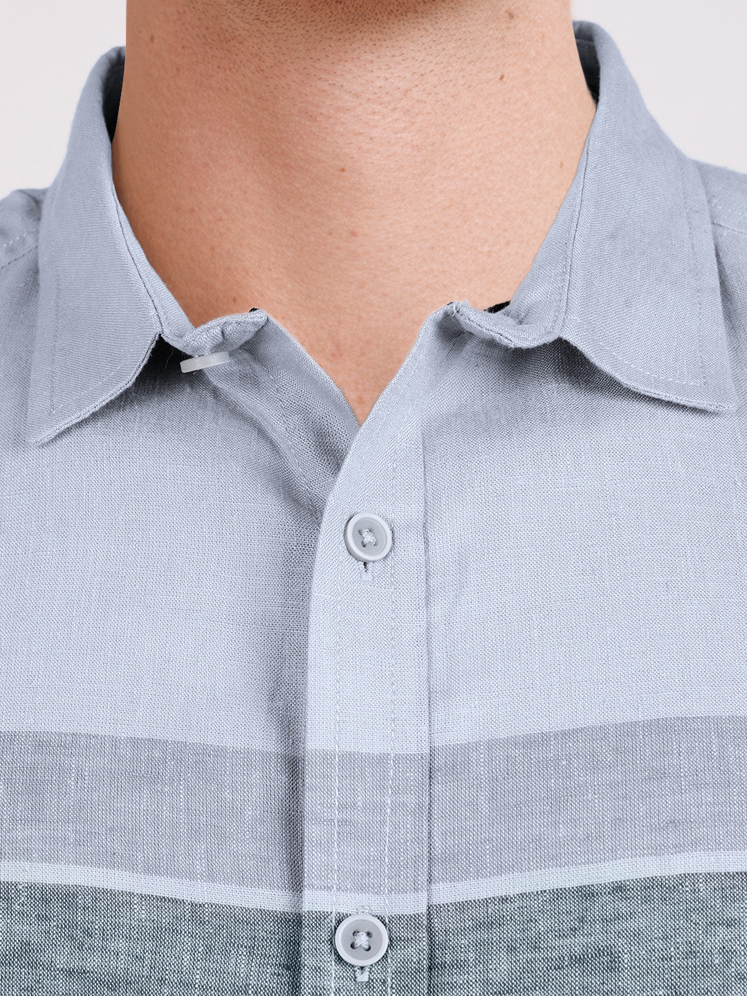 Men's Grey Slim Fit Checked Casual Shirt - Image 3