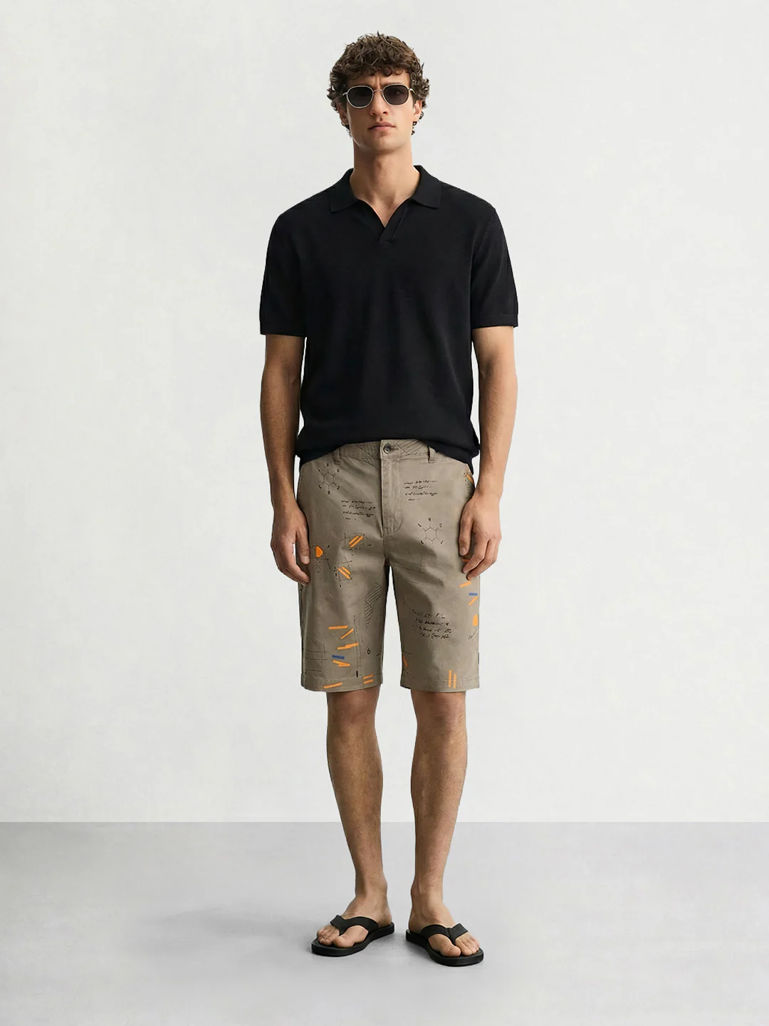 Men's Grey Slim Fit Printed Casual Shorts - Image 3