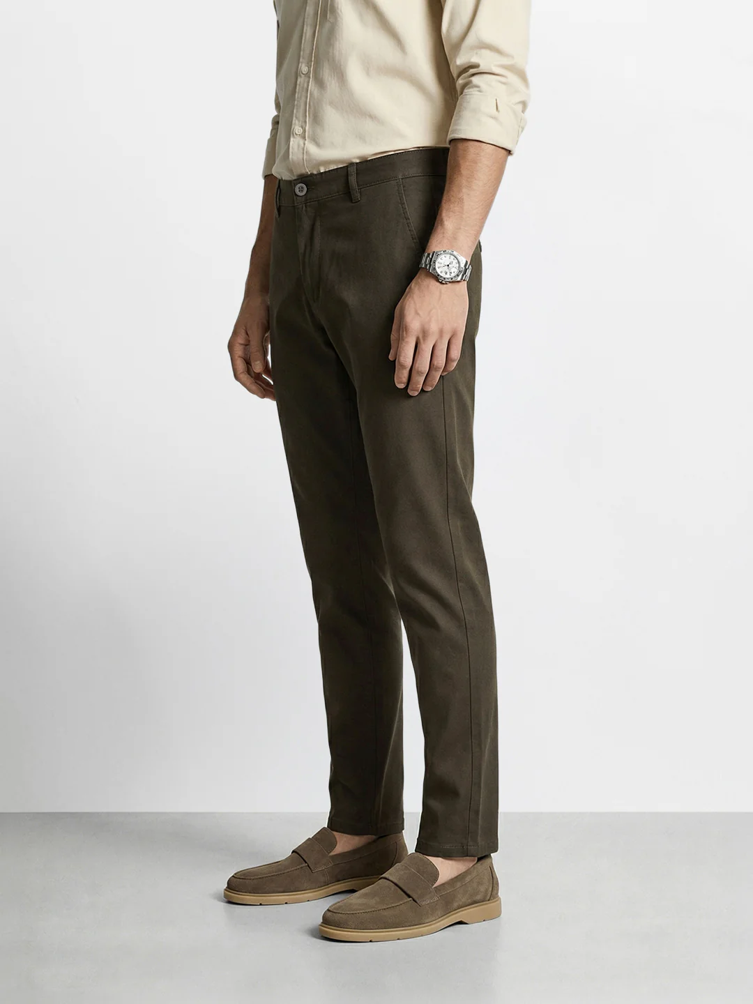 Men's Grey Slim Fit Solid Casual Chinos - Image 3
