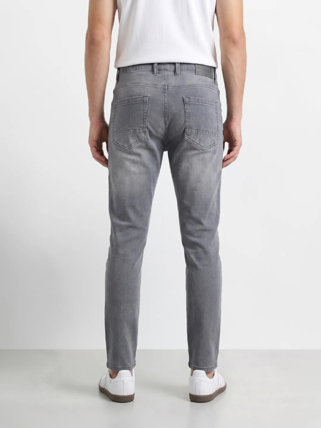 Men's Grey Slim Fit Solid Casual Jeans - Image 4