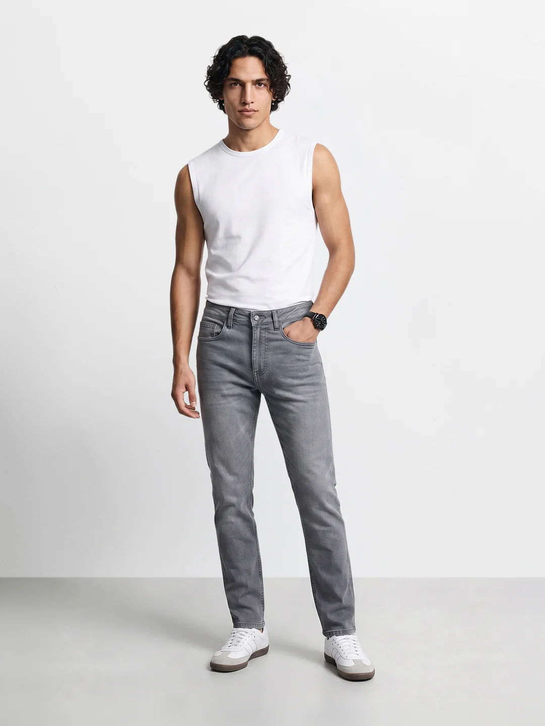 Men's Grey Slim Fit Solid Casual Jeans - Image 5