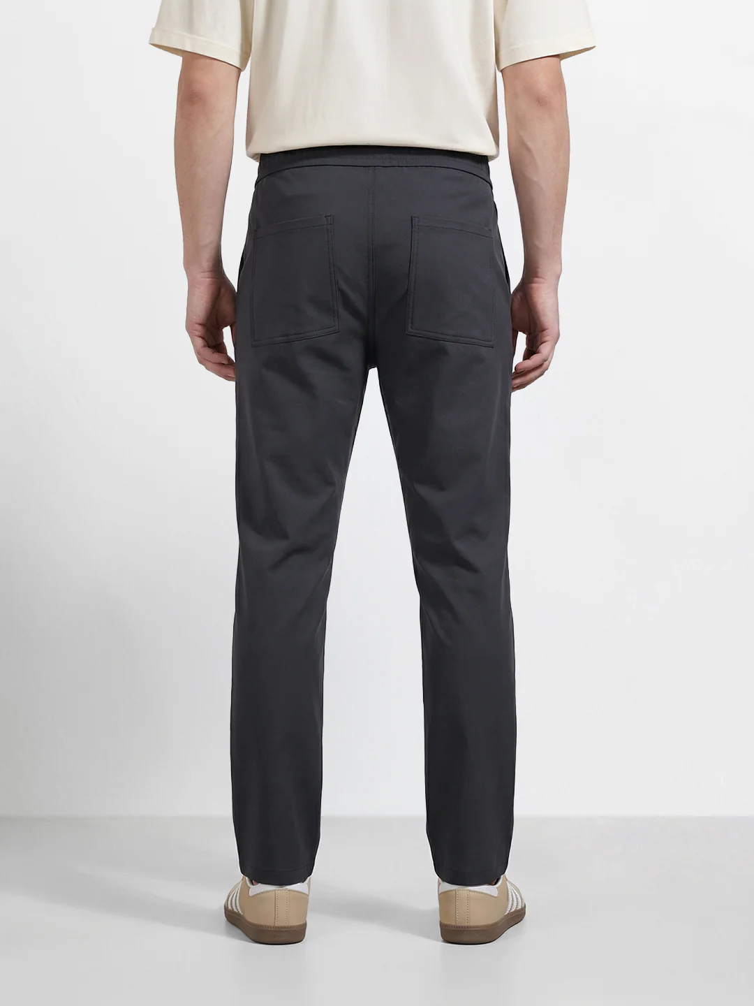 Men's Grey Slim Fit Solid Utility Cargo - Image 4