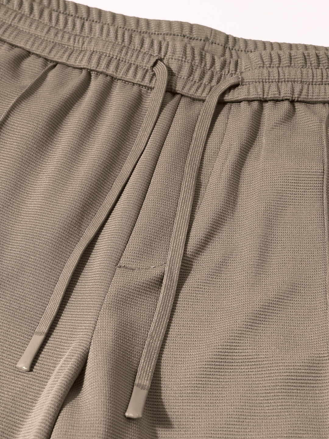 Men's Khaki Loose Fit Textured Casual Joggers - Image 6