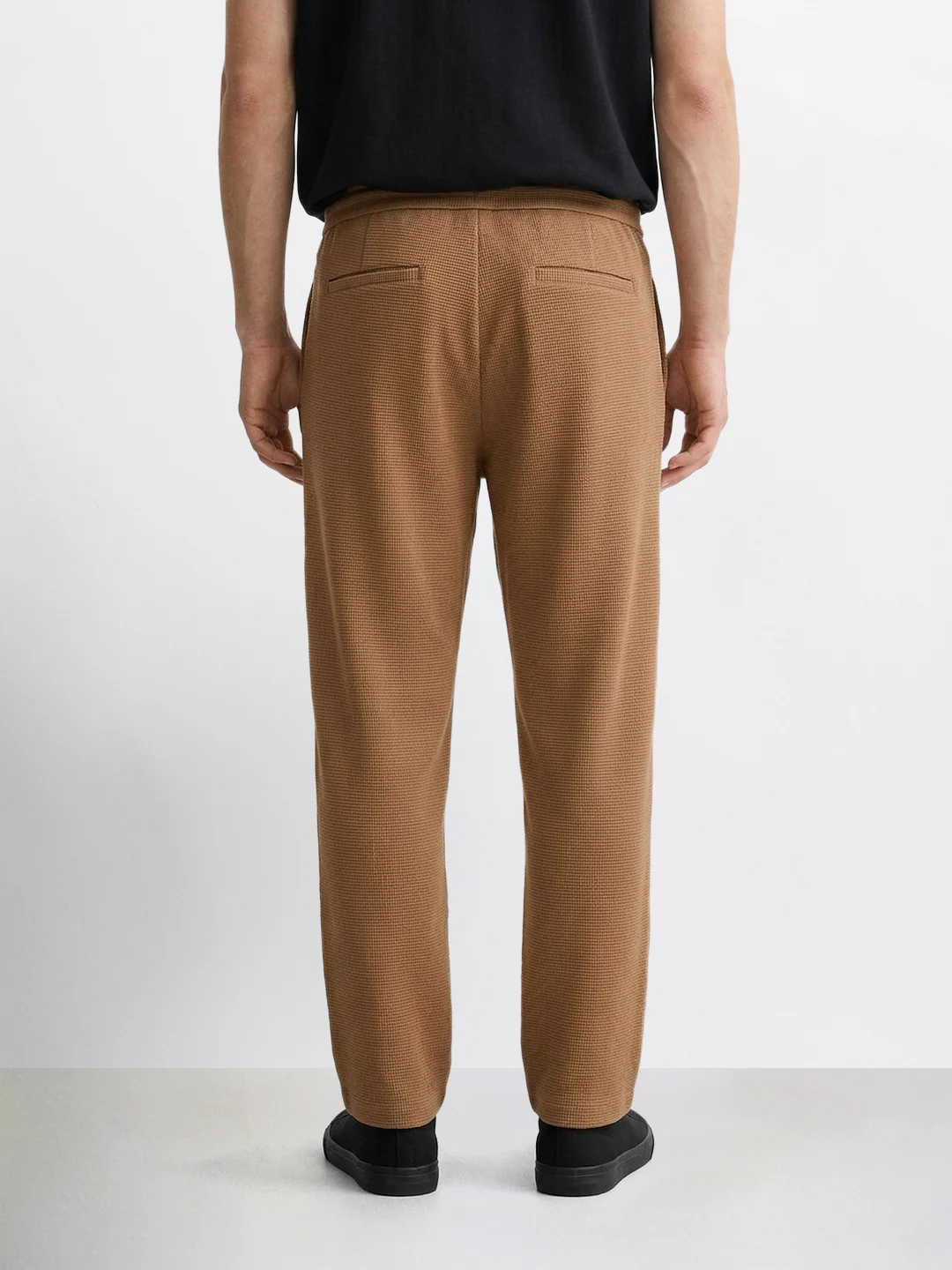Men's Khaki Relaxed Fit Textured Casual Joggers - Image 4