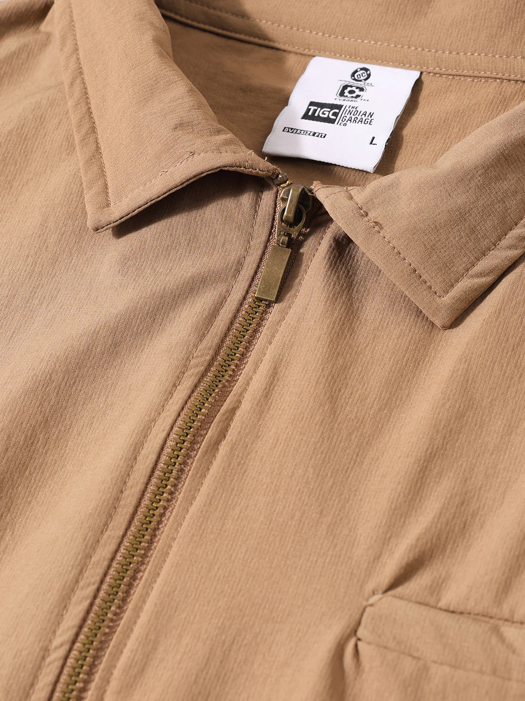Men's Khaki Oversized Fit Solid Warner Bros Jacket - Image 5