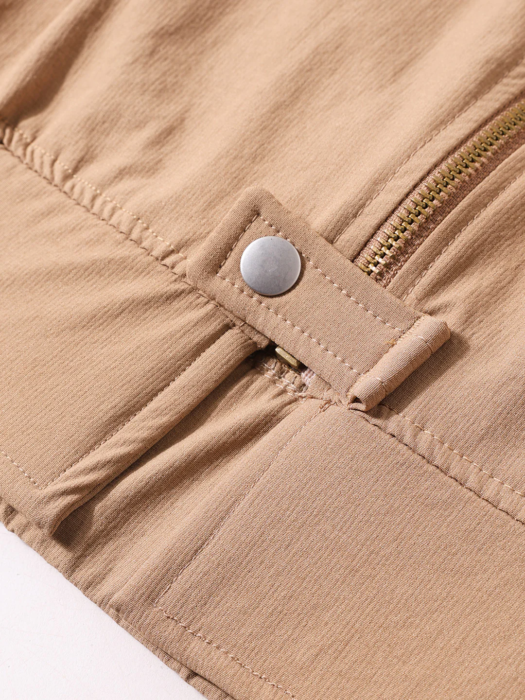 Men's Khaki Oversized Fit Solid Warner Bros Jacket - Image 7