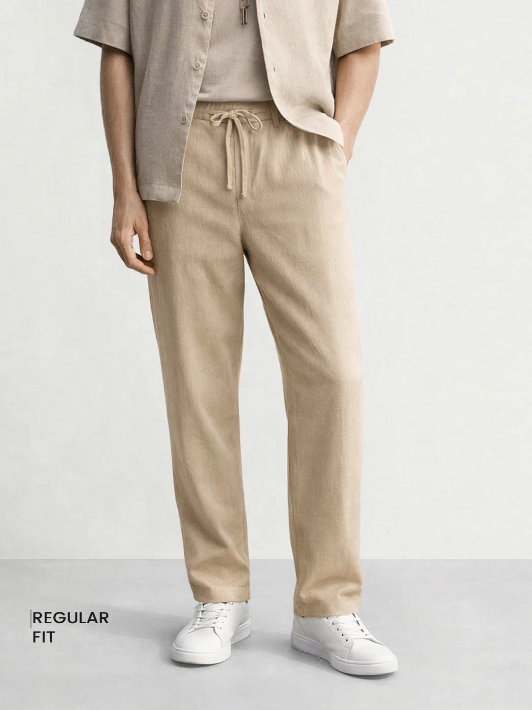 Men's Khaki Regular Fit Solid Casual Trousers - Image 2