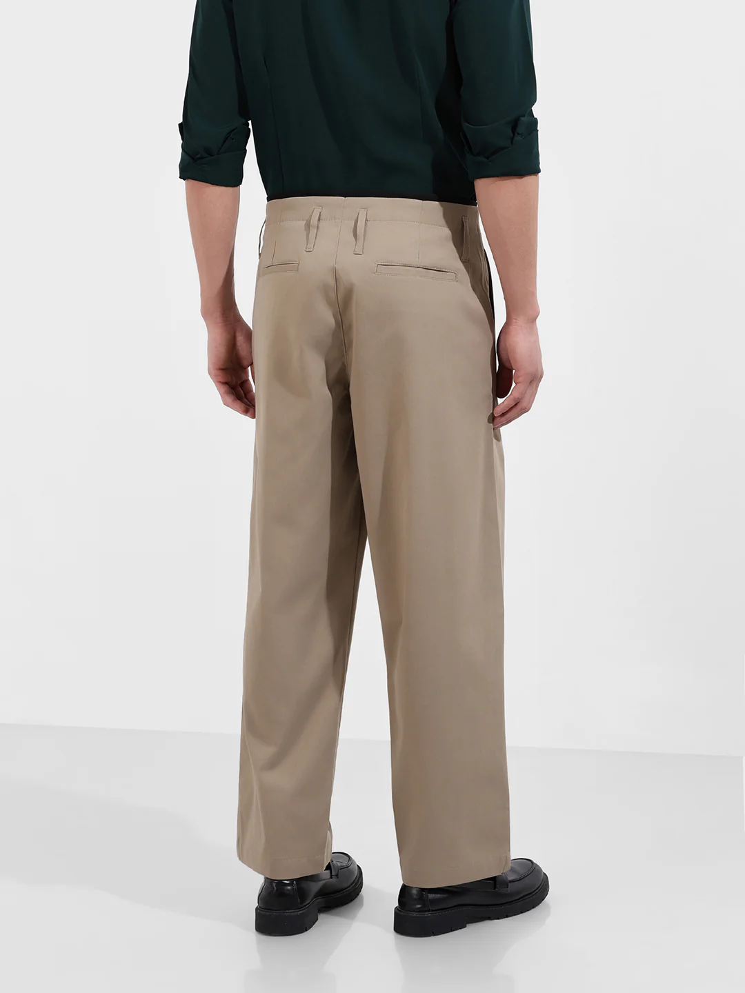 Men's Khaki Relaxed Fit Casual Solid Trousers - Image 5