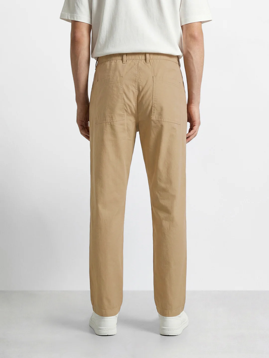 Men's Khaki Relaxed Fit Solid Casual Trousers - Image 4