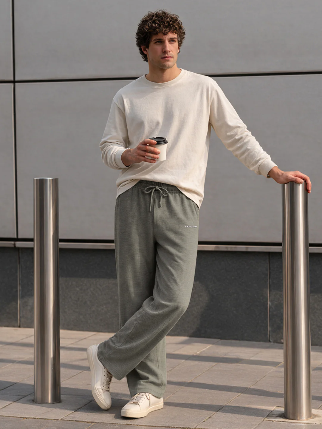 Men's Khaki Relaxed Fit Textured Casual Joggers - Image 3