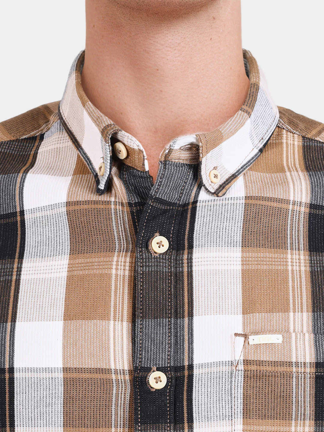 Men's Khaki Slim Fit Checkered Casual Shirts - Image 3